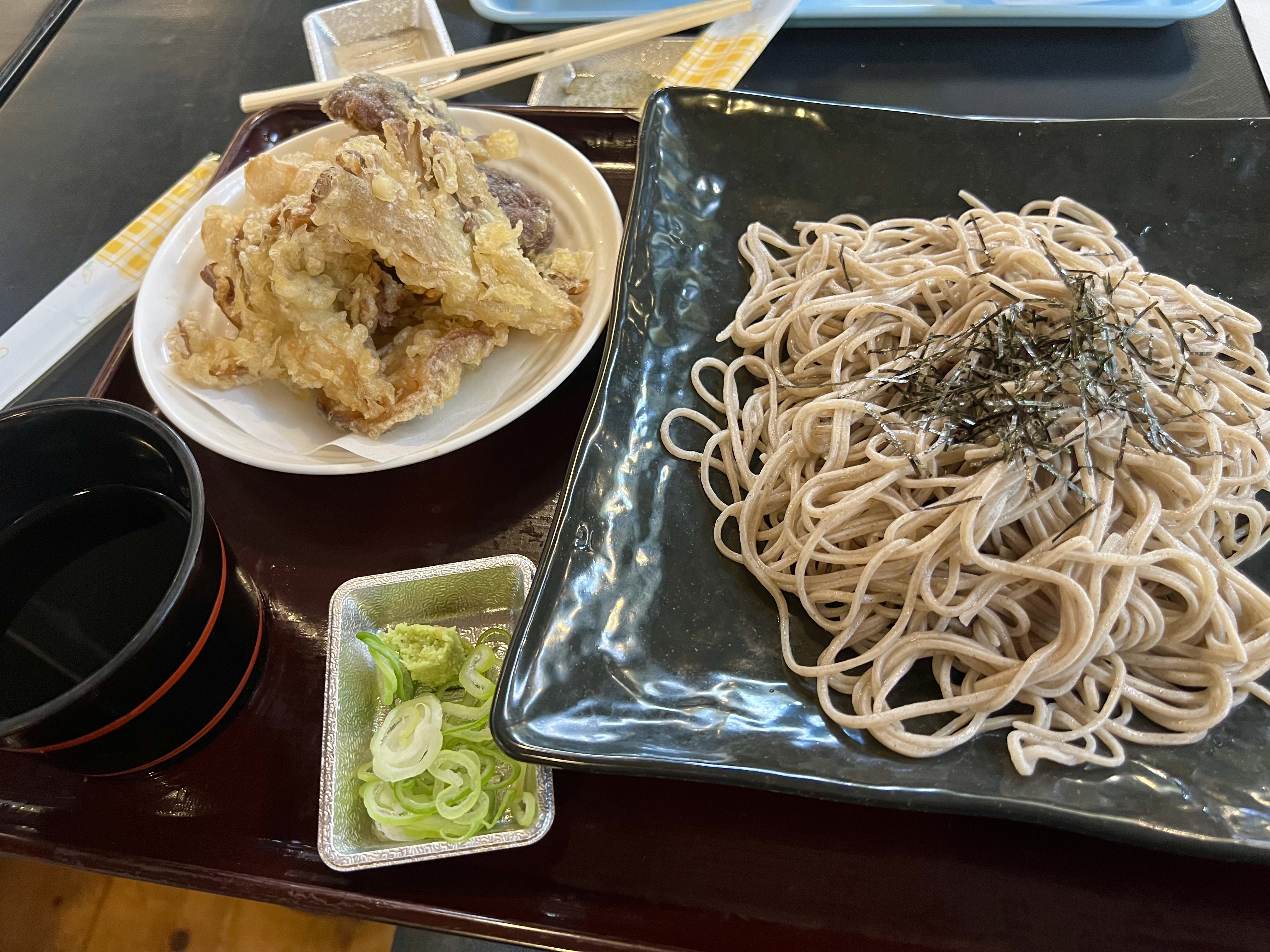 Maitake tempura soba at Kinoko Oukoku — crispy tempura on the side, cold soba with wasabi and green onion